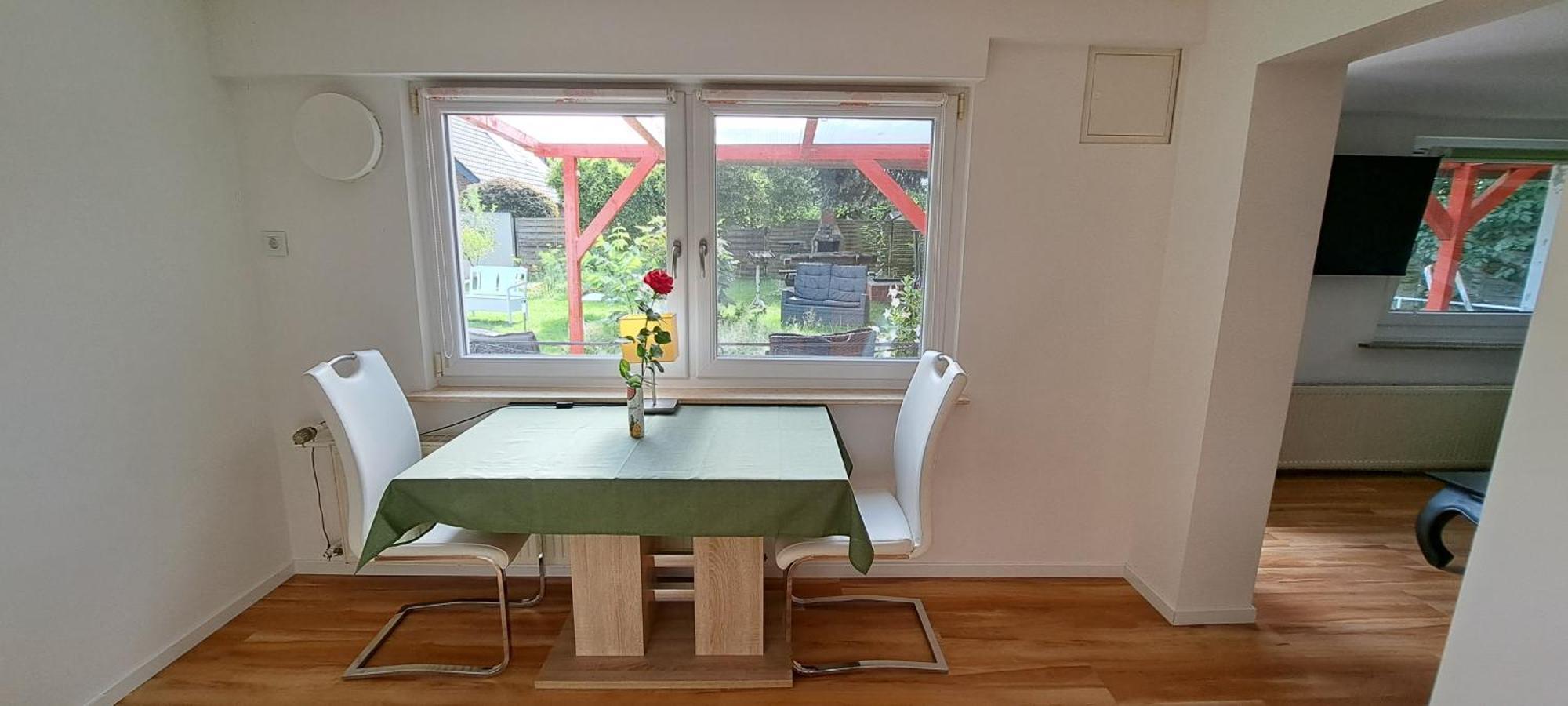 Bungalow An Der Tanne Mit Ueberdachter Terrasse 뒤셀도르프 외부 사진